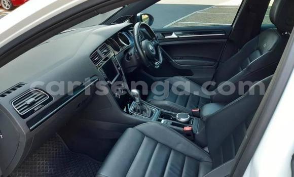 Buy Used Volkswagen Golf White Car in Mbabane in Manzini Buy Used Volkswagen Golf White Car in Mbabane in Manzini