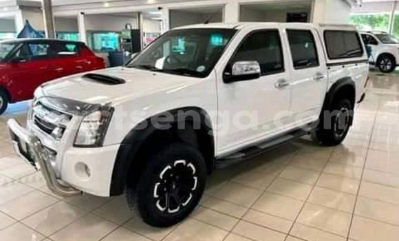 Buy Used Isuzu KB White Car in Mbabane in Manzini Buy Used Isuzu KB White Car in Mbabane in Manzini