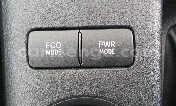 Buy Used Toyota Hilux Blue Car in Ezulwini in Hhohho Buy Used Toyota Hilux Blue Car in Ezulwini in Hhohho