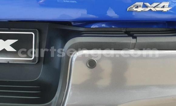 Buy Used Toyota Hilux Blue Car in Ezulwini in Hhohho Buy Used Toyota Hilux Blue Car in Ezulwini in Hhohho