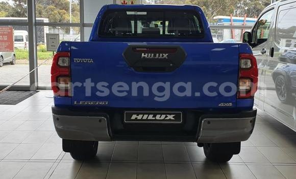 Buy Used Toyota Hilux Blue Car in Ezulwini in Hhohho Buy Used Toyota Hilux Blue Car in Ezulwini in Hhohho