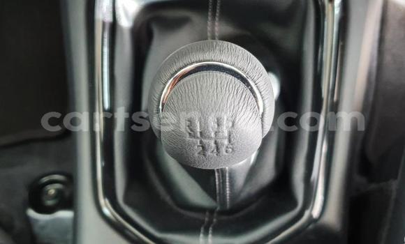 Buy Used Toyota Hilux Blue Car in Ezulwini in Hhohho Buy Used Toyota Hilux Blue Car in Ezulwini in Hhohho