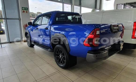 Buy Used Toyota Hilux Blue Car in Ezulwini in Hhohho Buy Used Toyota Hilux Blue Car in Ezulwini in Hhohho