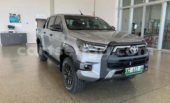 Buy Used Toyota Hilux Silver Car in Ezulwini in Hhohho