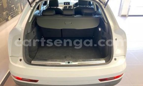 Nunua Ilio tumika Audi Q3 White Gari ndani ya Big Bend nchini Wilaya ya Lubombo Nunua Ilio tumika Audi Q3 White Gari ndani ya Big Bend nchini Wilaya ya Lubombo