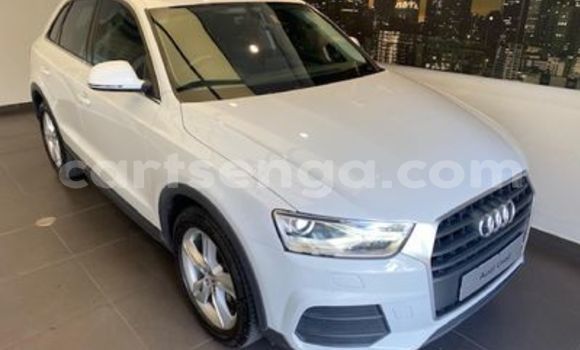 Nunua Ilio tumika Audi Q3 White Gari ndani ya Big Bend nchini Wilaya ya Lubombo Nunua Ilio tumika Audi Q3 White Gari ndani ya Big Bend nchini Wilaya ya Lubombo