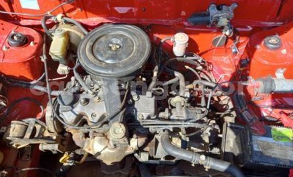 Acheter Occasion Voiture Nissan Sentra Rouge à Bulembu, Hhohho Acheter Occasion Voiture Nissan Sentra Rouge à Bulembu, Hhohho