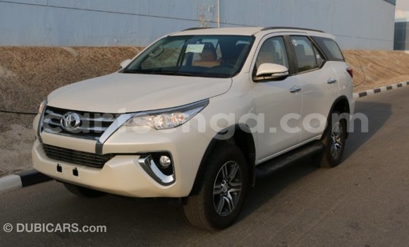 Buy Import Toyota Fortuner Black Car in Import - Dubai in Hhohho Buy Import Toyota Fortuner Black Car in Import - Dubai in Hhohho