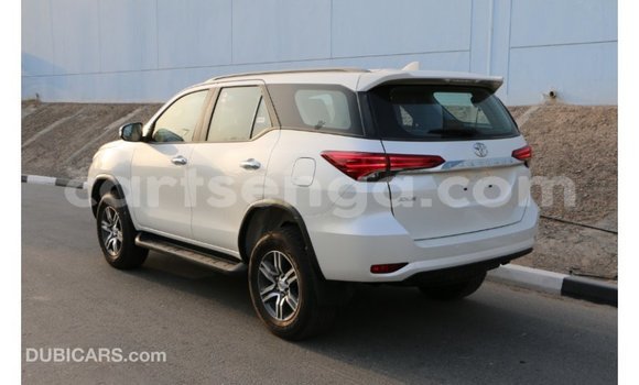 Buy Import Toyota Fortuner Black Car in Import - Dubai in Hhohho Buy Import Toyota Fortuner Black Car in Import - Dubai in Hhohho