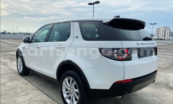 Acheter Occasion Voiture Land Rover Discovery Sport Blanc à Big Bend, Lubombo Acheter Occasion Voiture Land Rover Discovery Sport Blanc à Big Bend, Lubombo