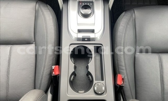 Acheter Occasion Voiture Land Rover Discovery Sport Blanc à Big Bend, Lubombo Acheter Occasion Voiture Land Rover Discovery Sport Blanc à Big Bend, Lubombo