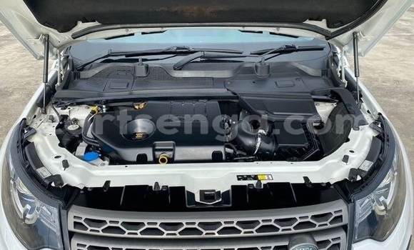 Acheter Occasion Voiture Land Rover Discovery Sport Blanc à Big Bend, Lubombo Acheter Occasion Voiture Land Rover Discovery Sport Blanc à Big Bend, Lubombo