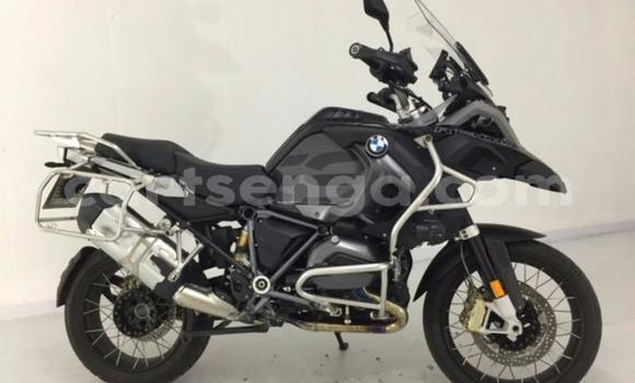 Buy Used BMW R 1200 Black Bike in Mbabane in Manzini Buy Used BMW R 1200 Black Bike in Mbabane in Manzini