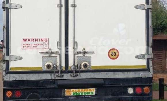 Acheter Occasion Utilitaire Caterpillar 120 Blanc à Mbabane, Manzini Acheter Occasion Utilitaire Caterpillar 120 Blanc à Mbabane, Manzini