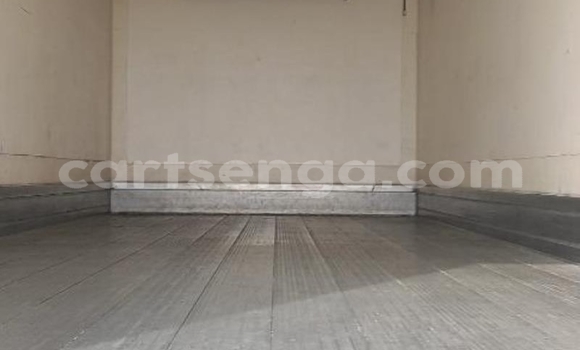 Acheter Occasion Utilitaire Caterpillar 120 Blanc à Mbabane, Manzini Acheter Occasion Utilitaire Caterpillar 120 Blanc à Mbabane, Manzini