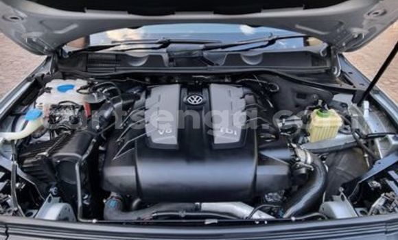 Nunua Ilio tumika Volkswagen Touareg Silver Gari ndani ya Mbabane nchini Manzini Nunua Ilio tumika Volkswagen Touareg Silver Gari ndani ya Mbabane nchini Manzini