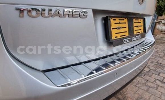 Nunua Ilio tumika Volkswagen Touareg Silver Gari ndani ya Mbabane nchini Manzini Nunua Ilio tumika Volkswagen Touareg Silver Gari ndani ya Mbabane nchini Manzini