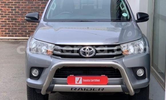 Buy Used Toyota Hilux Silver Car in Ezulwini in Hhohho Buy Used Toyota Hilux Silver Car in Ezulwini in Hhohho