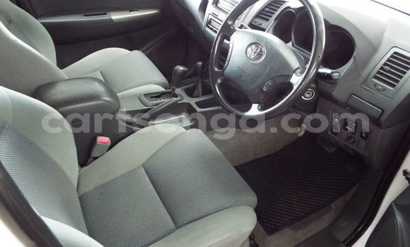 Buy Used Toyota Hilux White Car in Mbabane in Manzini Buy Used Toyota Hilux White Car in Mbabane in Manzini