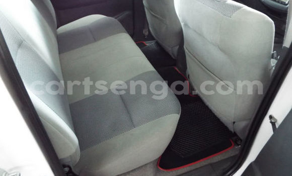 Buy Used Toyota Hilux White Car in Mbabane in Manzini Buy Used Toyota Hilux White Car in Mbabane in Manzini