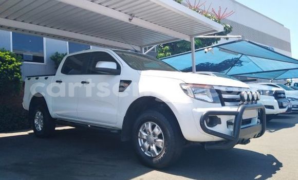 Nunua Ilio tumika Ford Ranger White Gari ndani ya Mbabane nchini Manzini Nunua Ilio tumika Ford Ranger White Gari ndani ya Mbabane nchini Manzini
