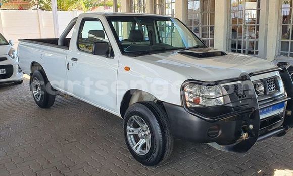 Nunua Ilio tumika Nissan NP 300 White Gari ndani ya Big Bend nchini Lubombo Nunua Ilio tumika Nissan NP 300 White Gari ndani ya Big Bend nchini Lubombo
