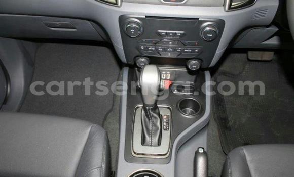 Buy Used Ford Everest White Car in Mbabane in Manzini Buy Used Ford Everest White Car in Mbabane in Manzini