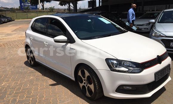 Acheter Occasion Voiture Volkswagen Golf GTI Blanc à Hlatikulu, Shiselweni District