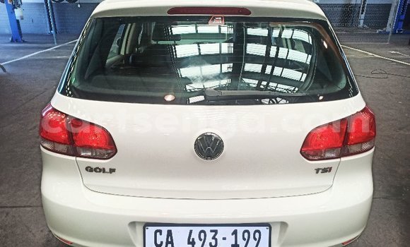Nunua Ilio tumika Volkswagen Golf White Gari ndani ya Manzini nchini Manzini Nunua Ilio tumika Volkswagen Golf White Gari ndani ya Manzini nchini Manzini