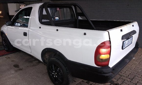 Nunua Ilio tumika Opel Corsa White Gari ndani ya Manzini nchini Manzini Nunua Ilio tumika Opel Corsa White Gari ndani ya Manzini nchini Manzini