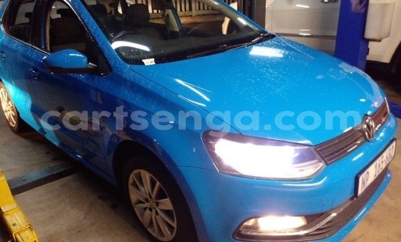 Nunua Ilio tumika Volkswagen Polo Blue Gari ndani ya Manzini nchini Manzini Nunua Ilio tumika Volkswagen Polo Blue Gari ndani ya Manzini nchini Manzini