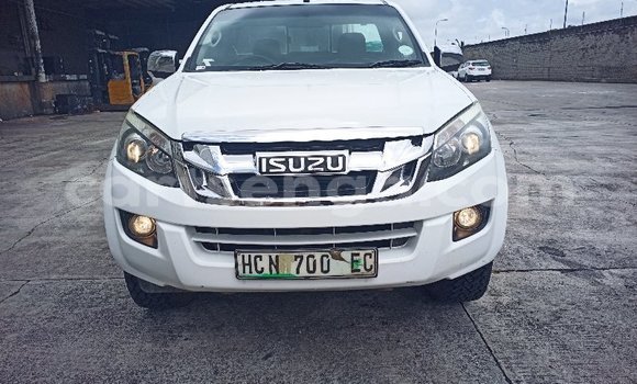 Nunua Ilio tumika Isuzu KB White Gari ndani ya Ngwenya nchini Hhohho Nunua Ilio tumika Isuzu KB White Gari ndani ya Ngwenya nchini Hhohho