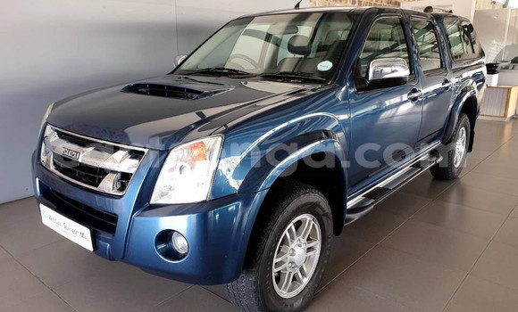 Buy Used Isuzu KB Blue Car in Ezulwini in Hhohho Buy Used Isuzu KB Blue Car in Ezulwini in Hhohho
