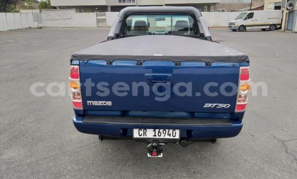 Acheter Occasion Voiture Mazda BT-50 Bleu à Ezulwini, Hhohho Acheter Occasion Voiture Mazda BT-50 Bleu à Ezulwini, Hhohho