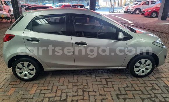 Acheter Occasion Voiture Mazda 2 Gris à Ezulwini, Hhohho