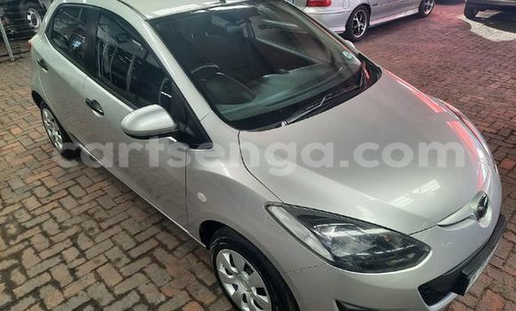 Nunua Ilio tumika Mazda 2 Silver Gari ndani ya Ezulwini nchini Hhohho Nunua Ilio tumika Mazda 2 Silver Gari ndani ya Ezulwini nchini Hhohho