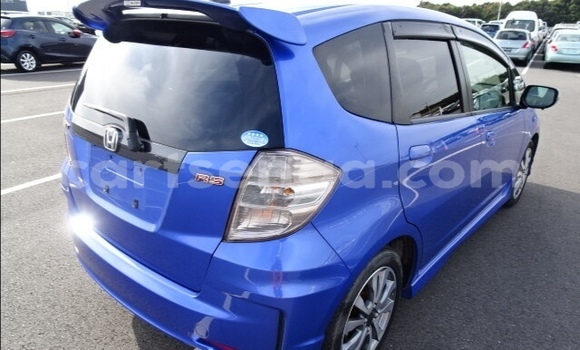 Nunua Ilio tumika Honda FIT Blue Gari ndani ya Ezulwini nchini Hhohho