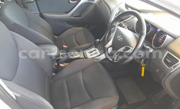 Acheter Occasion Voiture Hyundai Elantra Blanc à Ezulwini, Hhohho Acheter Occasion Voiture Hyundai Elantra Blanc à Ezulwini, Hhohho