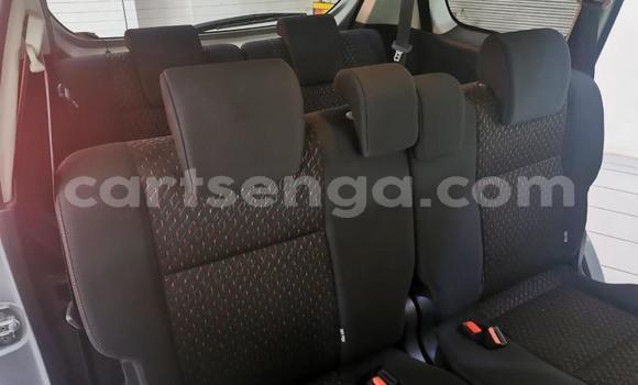 Nunua Ilio tumika Toyota Avanza Silver Gari ndani ya Ezulwini nchini Hhohho Nunua Ilio tumika Toyota Avanza Silver Gari ndani ya Ezulwini nchini Hhohho