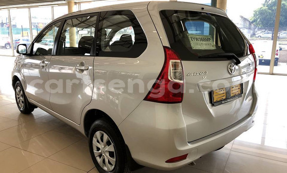 Nunua Ilio tumika Toyota Avanza Silver Gari ndani ya Ezulwini nchini Hhohho Nunua Ilio tumika Toyota Avanza Silver Gari ndani ya Ezulwini nchini Hhohho