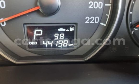 Buy Used Hyundai H1 White Car in Ezulwini in Hhohho Buy Used Hyundai H1 White Car in Ezulwini in Hhohho