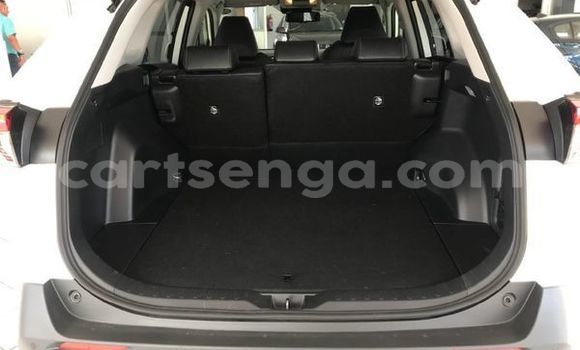Acheter Occasion Voiture Toyota RAV4 Blanc à Ezulwini, Hhohho Acheter Occasion Voiture Toyota RAV4 Blanc à Ezulwini, Hhohho