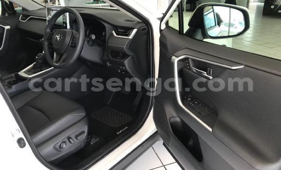 Acheter Occasion Voiture Toyota RAV4 Blanc à Ezulwini, Hhohho Acheter Occasion Voiture Toyota RAV4 Blanc à Ezulwini, Hhohho
