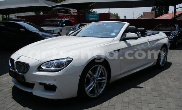 Nunua Ilio tumika BMW 6er White Gari ndani ya Manzini nchini Manzini Nunua Ilio tumika BMW 6er White Gari ndani ya Manzini nchini Manzini