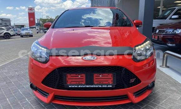 Acheter Occasion Voiture Ford Focus Rouge à Ezulwini, Hhohho Acheter Occasion Voiture Ford Focus Rouge à Ezulwini, Hhohho