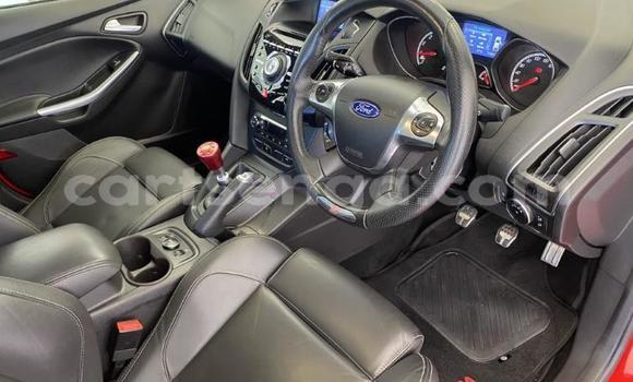 Acheter Occasion Voiture Ford Focus Rouge à Ezulwini, Hhohho Acheter Occasion Voiture Ford Focus Rouge à Ezulwini, Hhohho