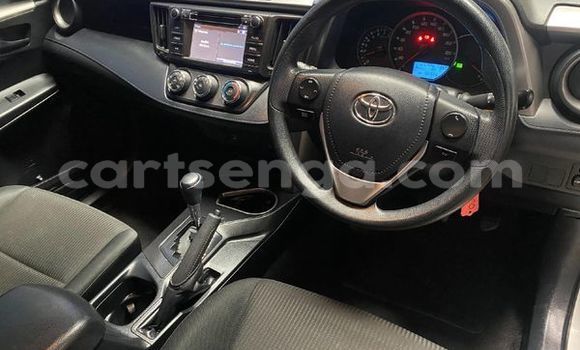 Buy Used Toyota RAV4 White Car in Ezulwini in Hhohho Buy Used Toyota RAV4 White Car in Ezulwini in Hhohho