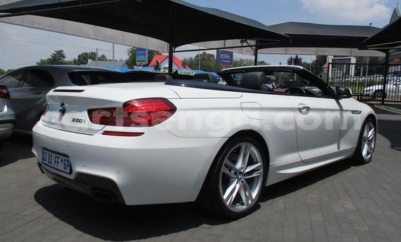 Nunua Ilio tumika BMW 6er White Gari ndani ya Manzini nchini Manzini Nunua Ilio tumika BMW 6er White Gari ndani ya Manzini nchini Manzini