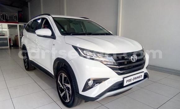 Acheter Occasion Voiture Toyota Rush Blanc à Ezulwini, Hhohho Acheter Occasion Voiture Toyota Rush Blanc à Ezulwini, Hhohho