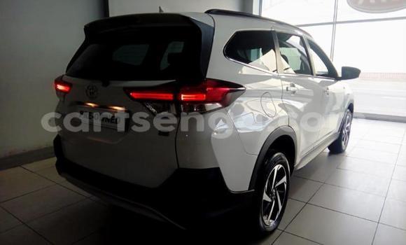 Acheter Occasion Voiture Toyota Rush Blanc à Ezulwini, Hhohho Acheter Occasion Voiture Toyota Rush Blanc à Ezulwini, Hhohho